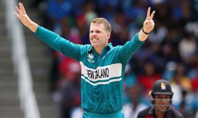 ৪ ওভারে ৪ মেডেন নিয়ে ফার্গুসনের রেকর্ড